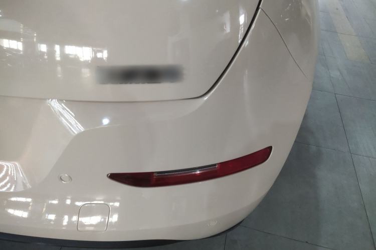 Used ORA Good Cat 2022 Morandi Edition 400km Standard Range Luxury Version Lithium-Ion Battery