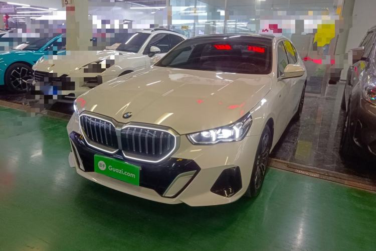 Used BMW 5 Series 2024 525Li M Sport Package