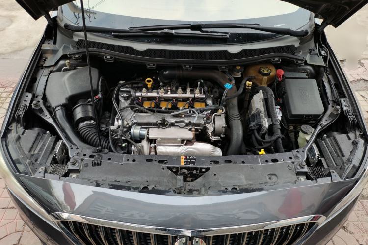 Used Buick Verano 2015 Sedan 20T Dual-Clutch Elite Model
