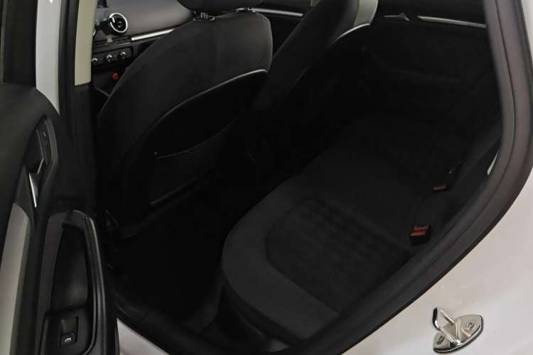 Used Audi A3 2014 Limousine 35 TFSI Automatic Advanced Model
