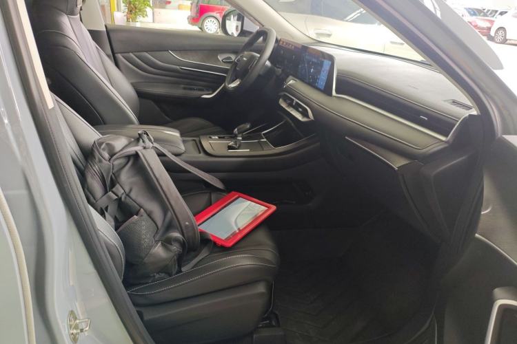 Used Venucia V 2021 260T Idol Edition