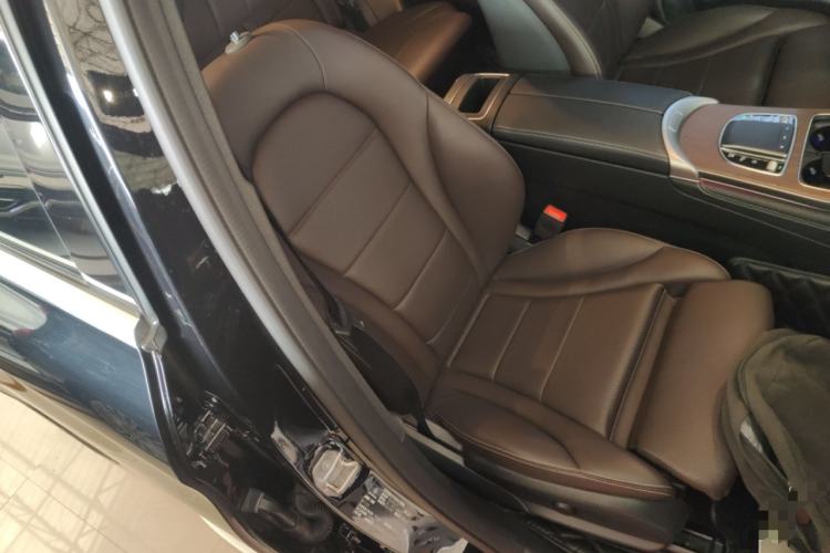 Used Mercedes-Benz GLC 2020 Facelift GLC 300 L 4MATIC Dynamic Edition