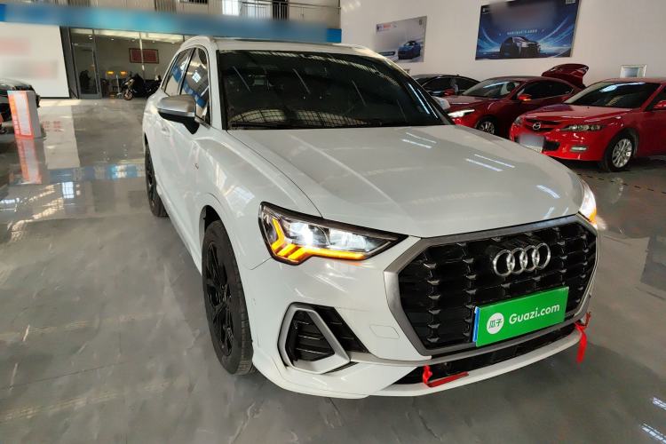 Used Audi Q3 2021 35 TFSI Fashion Dynamic Model
