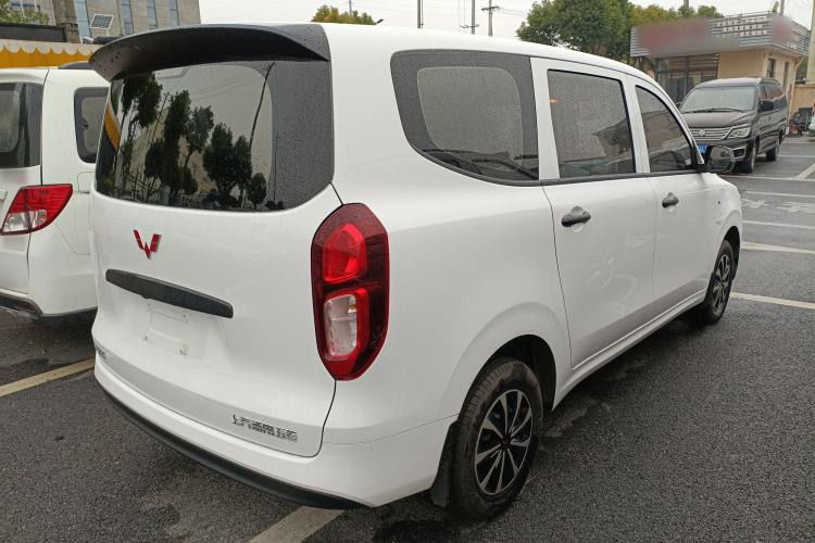 Used Wuling Hongguang New Energy 2024 All-Electric Model 300KM Standard Version
