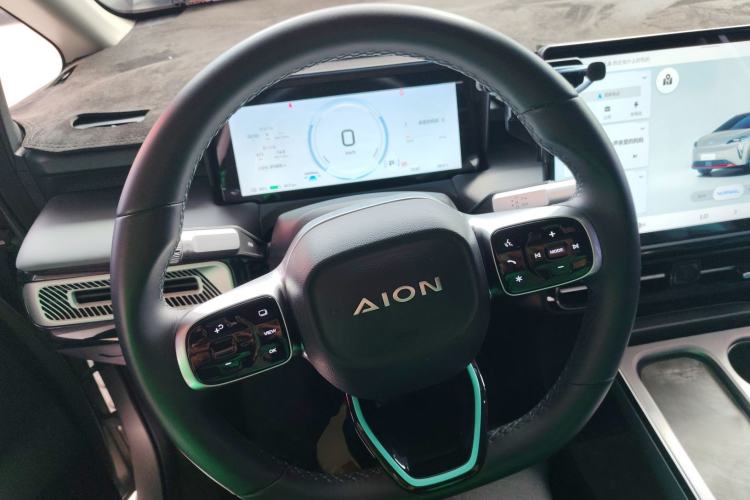 Used AION Y 2023 Plus 510 Smart Edition