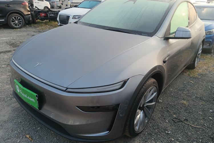 Used Tesla Model Y 2025 Updated Version Long-Range All-Wheel Drive