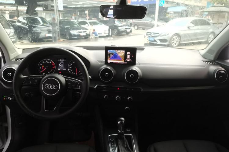 Used Audi Q2L 2018 35 TFSI Launch Exclusive Edition China VI