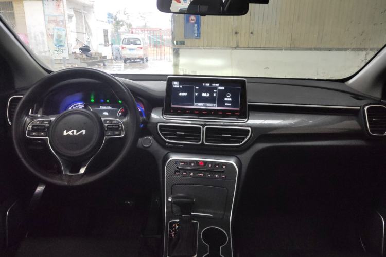 Used Kia KX5 2021 2.0L Automatic Two-Wheel Drive Comfort Edition
