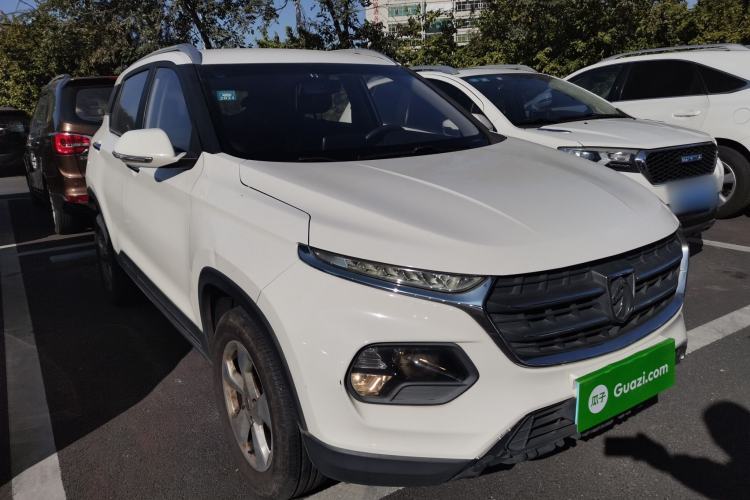 Used Baojun 510 2017 1.5L Automatic Fashion Model
