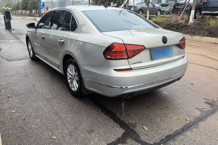 Used Volkswagen Passat 2016 330TSI DSG Luxury Edition
