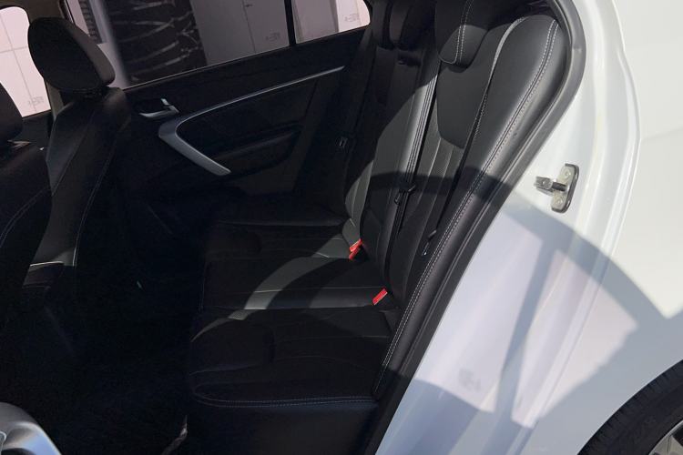 Used Geely Auto Emgrand 2017 Sedan Million Edition 1.5L Manual - Upward Version
