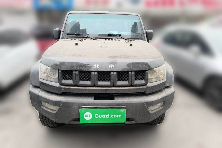 Used  BJ40 2018 40L 2.0T Manual Diesel Four-Wheel Drive Prestige Edition