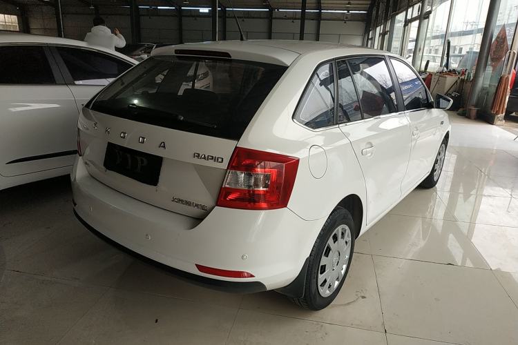 Used Skoda Rapid Spaceback 2016 Revised Version 1.4L Manual Front-Drive Edition