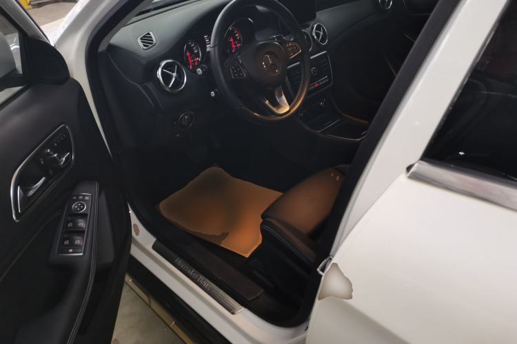 Used Mercedes-Benz GLA 2018 GLA 200 Fashion Model
