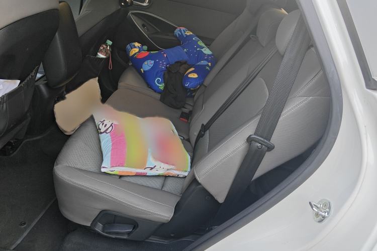 Used Hyundai Grand SantaFe 2015 2.2T 7-Seater Two-Wheel-Drive Zhi Ling Limited Edition