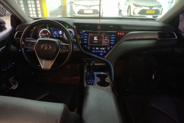 Used Toyota Camry 2018 Dual-Engine 2.5 HG Luxury Edition