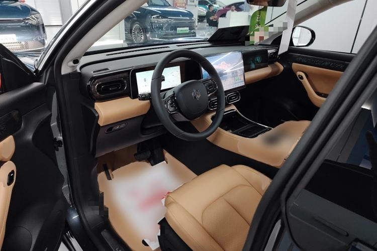 Used Leapmotor C11 2024 Range-Extended 300 Luxury Edition
