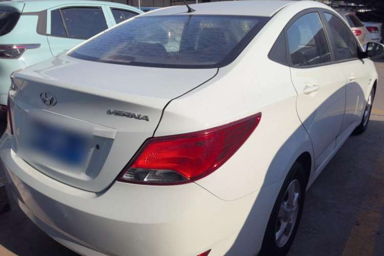 Used Hyundai Verna 2014 1.4L Automatic Smart GLS
