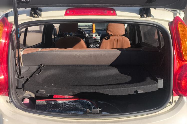 Used Chery QQ 2013 1.0L Manual Active Version