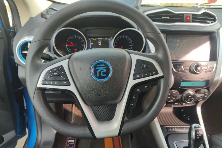 Used BYD Yuan New Energy 2018 EV360 Smart Connect Cool Edition
