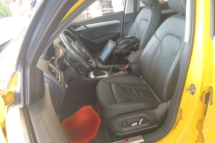 Used Audi Q3 2017 30 TFSI Fashion Model
