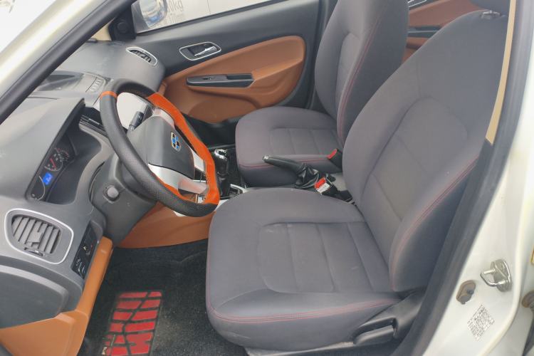 Used Geely Auto Diamond 2017 1.5L Manual Value-Added Model
