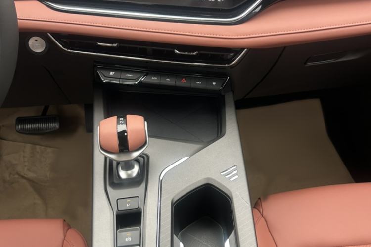 Used Changan X5 PLUS 
