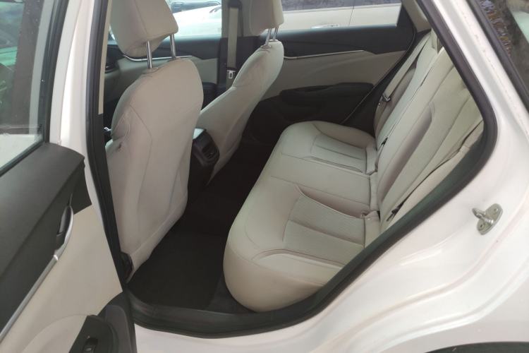 Used Buick GT 2018 15T Manual Entry-Level Version China V Standard
