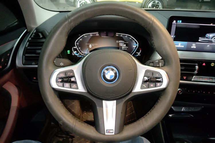 Used BMW iX3 2022 Leading Type
