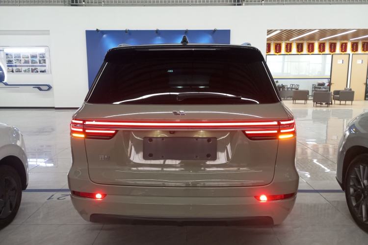 Used Li Auto ONE 2021 Extended-Range 6-Seater Version
