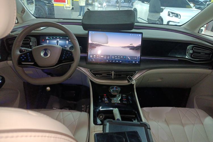 Used Denza D9 2022 DM-i 970 Four-Wheel Drive Flagship Model