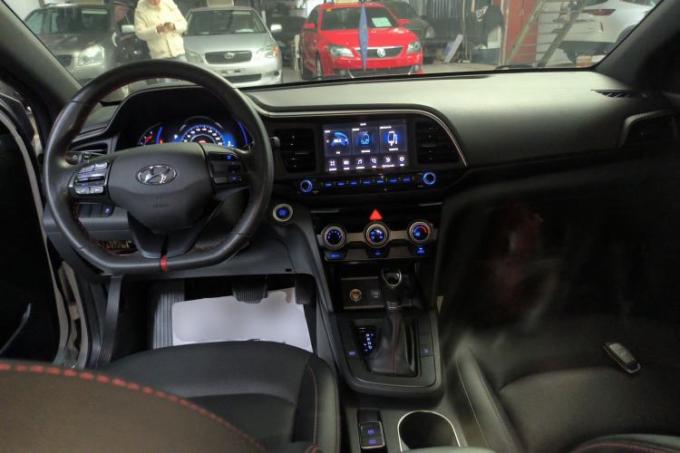 Used Hyundai Elantra 2019 1.4T Dual-Clutch Xuan Dong · Dynamic Model
