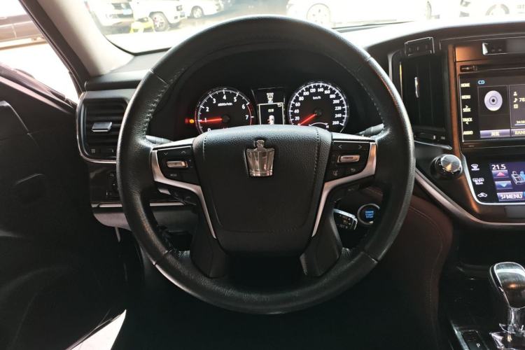 Used Toyota Crown 2017 2.0T Sport Edition
