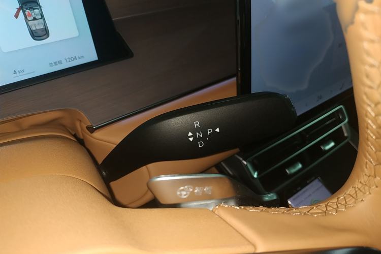 Used BYD Han L 2025 DM-p Four-Wheel-Drive LiDAR Flagship Model
