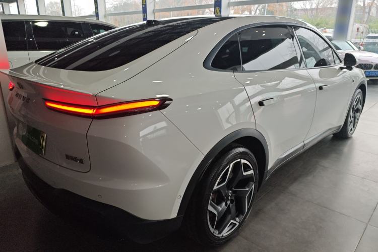 Used ONVO L60 2024 60 kWh Rear-Drive Version
