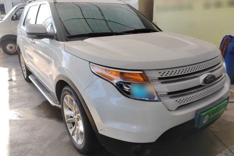 Used Ford Explorer 2013 3.5L Deluxe Model
