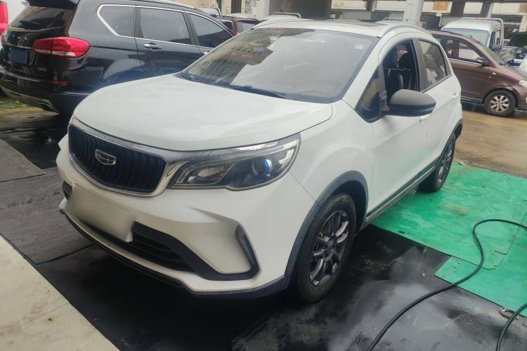 Used Geely Auto Vision X3 2021 PRO 1.5L CVT Deluxe Model
