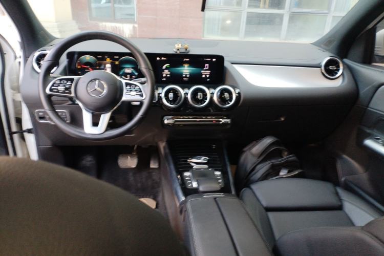 Used Mercedes-Benz GLA 2020 GLA 180
