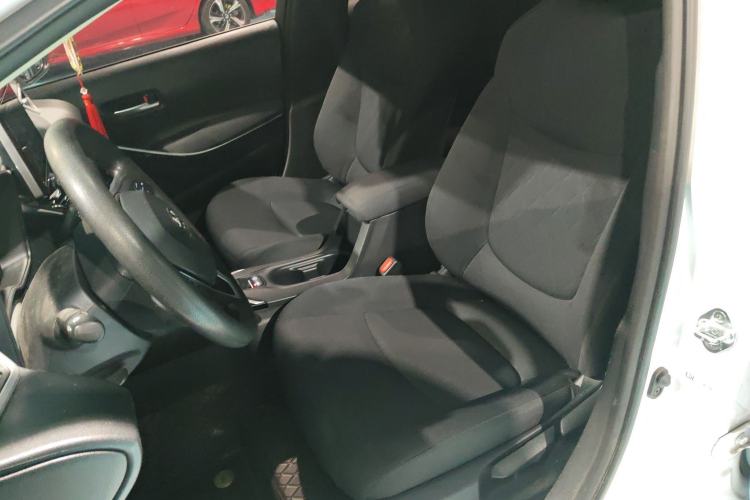 Used Toyota Corolla 2021 Dual-Motor 1.8L E-CVT Elite Edition
