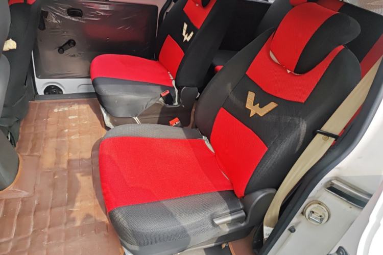 Used Wuling Hongguang V 2019 1.5L Enjoyment Version China VI LAR
