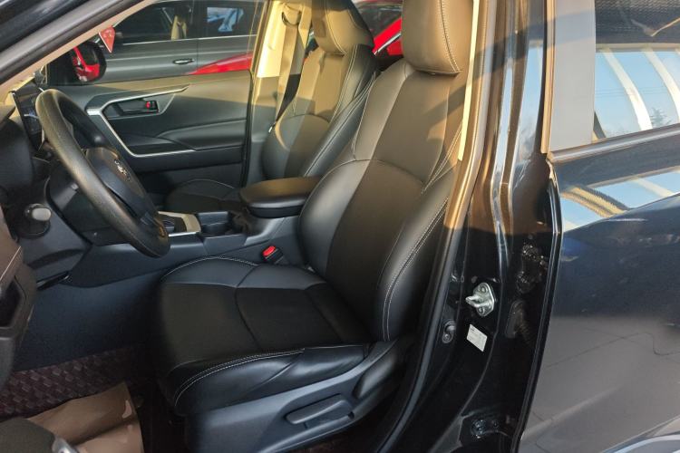 Used Toyota Wildlander 2023 2.0L CVT Two-Wheel Drive Leading Edition