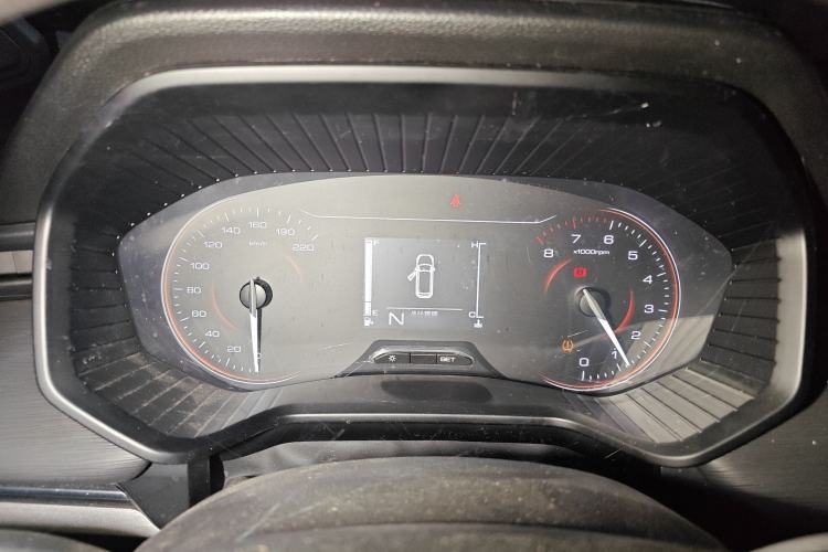 Used Wuling Jiachen 2022 1.5L Manual Comfort Edition

