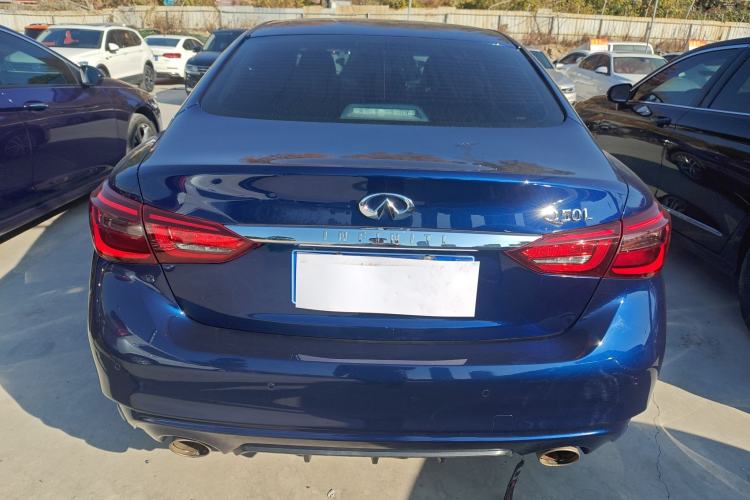 Used Infiniti Q50L 2018 2.0T Comfort Edition China VI Standard
