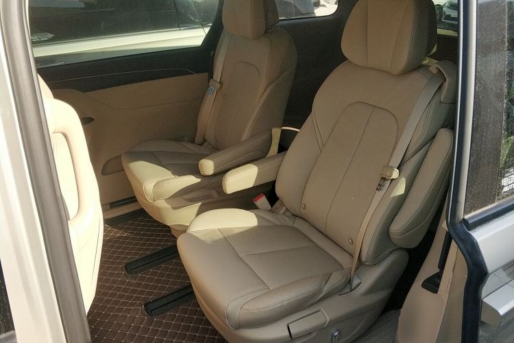 Used Buick GL8 2023 ES Lu Zun Deluxe Model
