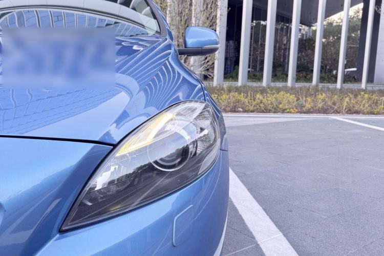 Used Volvo V40 2016 T3 Zhiyi Edition