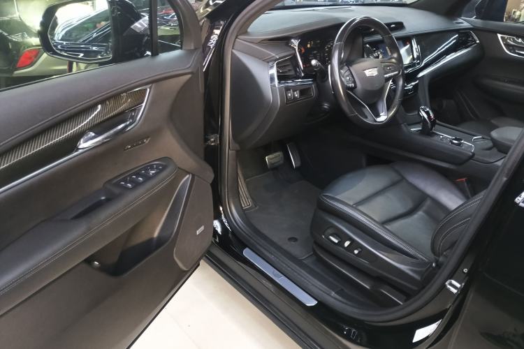 Used Cadillac XT6 2020 28T 7-Seater Luxury Sporty Enjoy-the-Comfort Safety Edition
