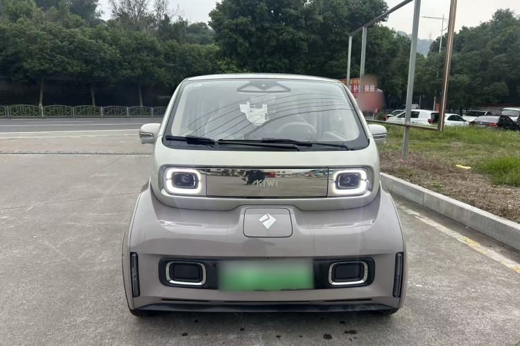 Used Baojun KiWi EV 2023 DJI Edition Lithium Iron Phosphate
