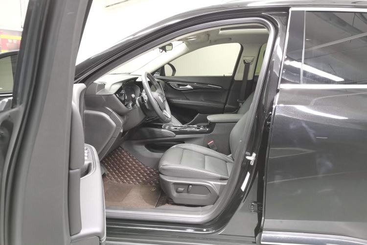 Used Buick Envision 2023 Encore S 552T Two-Wheel Drive Luxury Model
