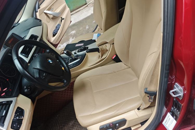 Used BMW 3 Series 2015 320Li Luxury Edition Fashion Model
