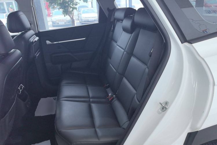 Used Hyundai ix35 2023 Musso 2.0L Prestige LUX Edition
